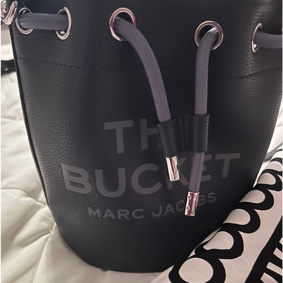 March Jacob’s bucket bag